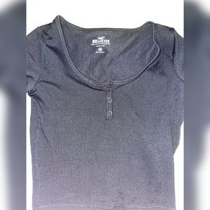Hollister Baby Tee size XS black